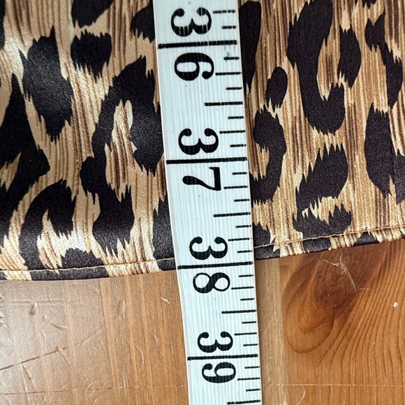 Vintage ANNIE KLEIN Suits 100% Silk Leopard Print Petite Duster Jacket Size 2P - Picture 7 of 8